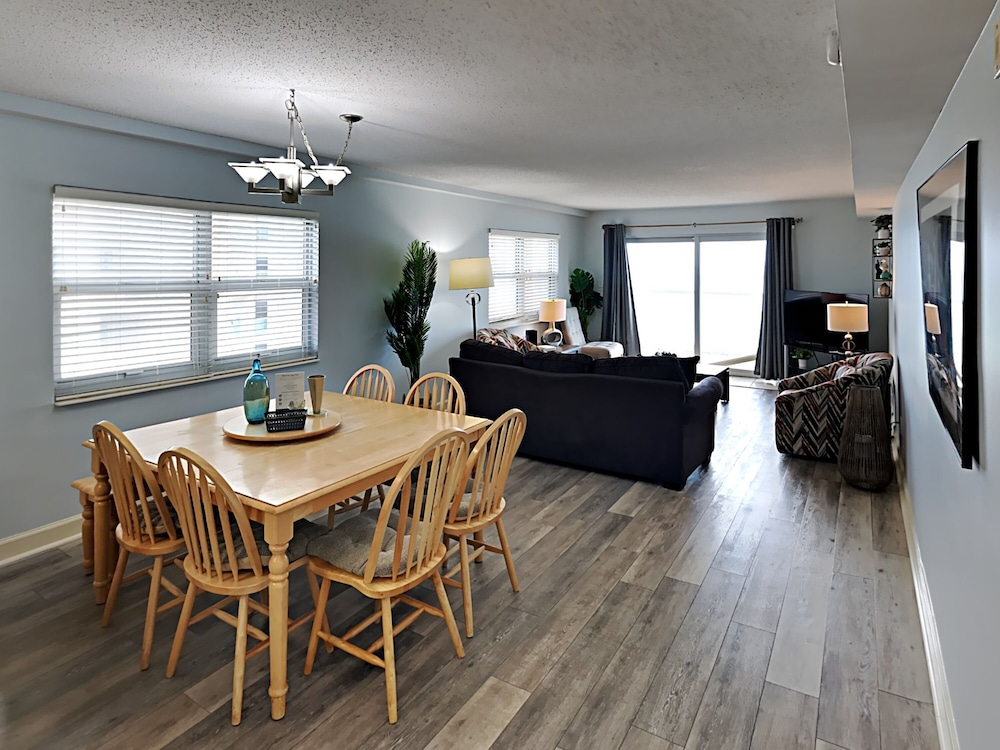 Regency Towers by Southern Vacation Rentals - photo 409