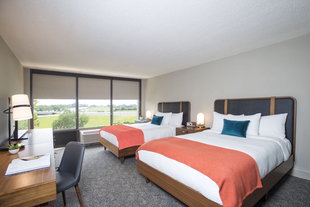 Hotel Preston - photo 6