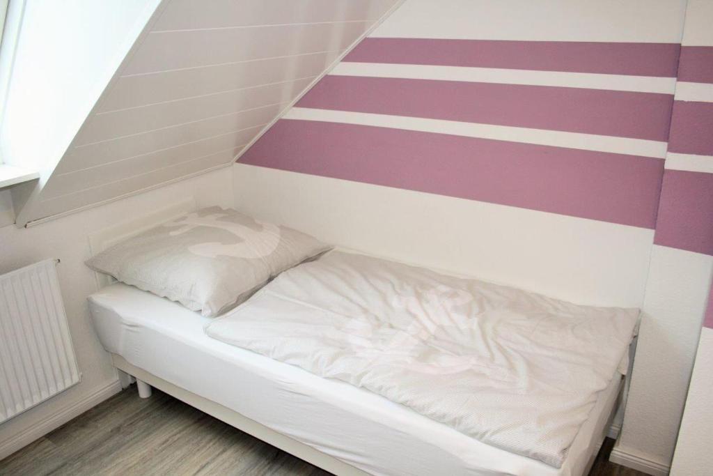 Wohnung Sylt Haus Duenengras — 4-Star Luxury Hotel in Busum, Germany