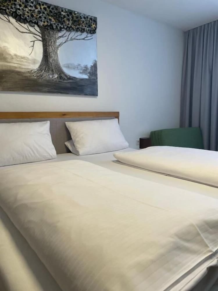 Altstadt Hotel — Wuerzburg