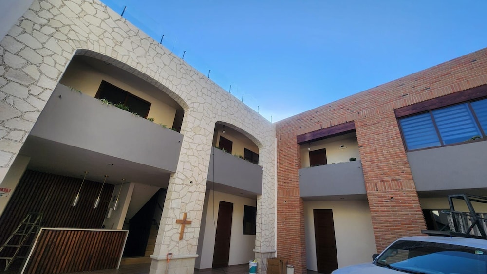 Hotel El Descanso in Bernal, Mexico