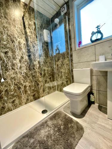 4 Bedroomed Maisonette in City Centre Near Barbican & Seafront — 4-Star Luxury Hotel in Plymouth, United Kingdom
