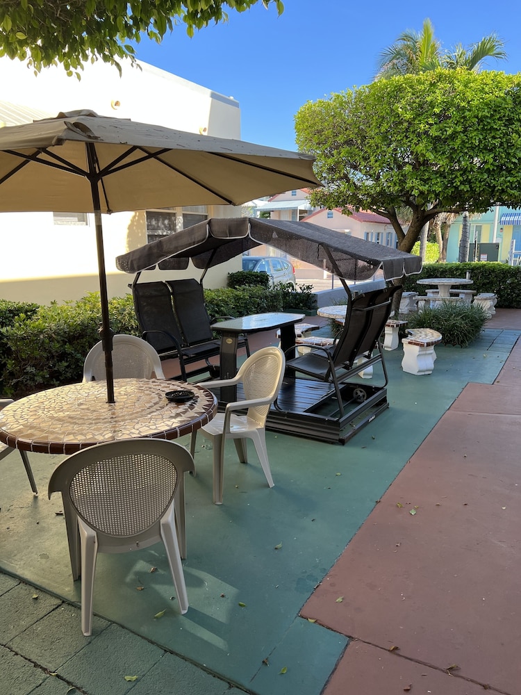 Expo Motel - photo 35