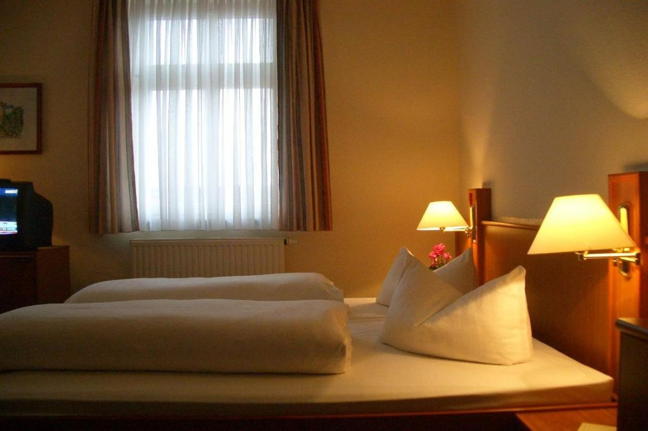 Hotel Anker — Saalfeld — photo 5