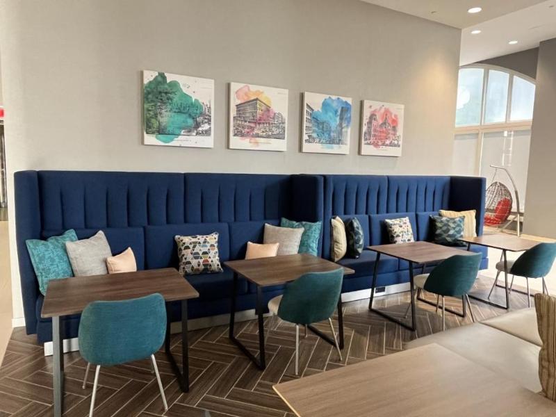 Home2 Suites by Hilton St. Louis Downtown - photo 8