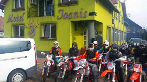 Motel Ioanis - last minute hotel in Mandruloc