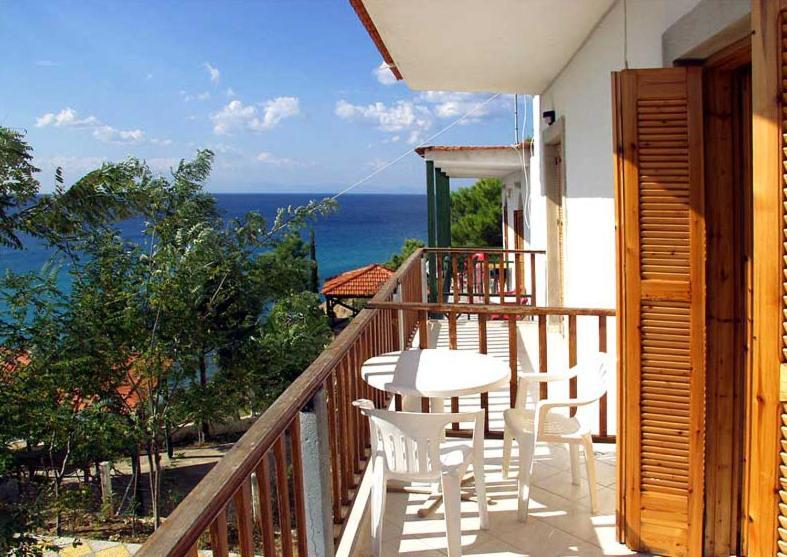 Studios Thanasis - carbon neutral hotel in Thasos