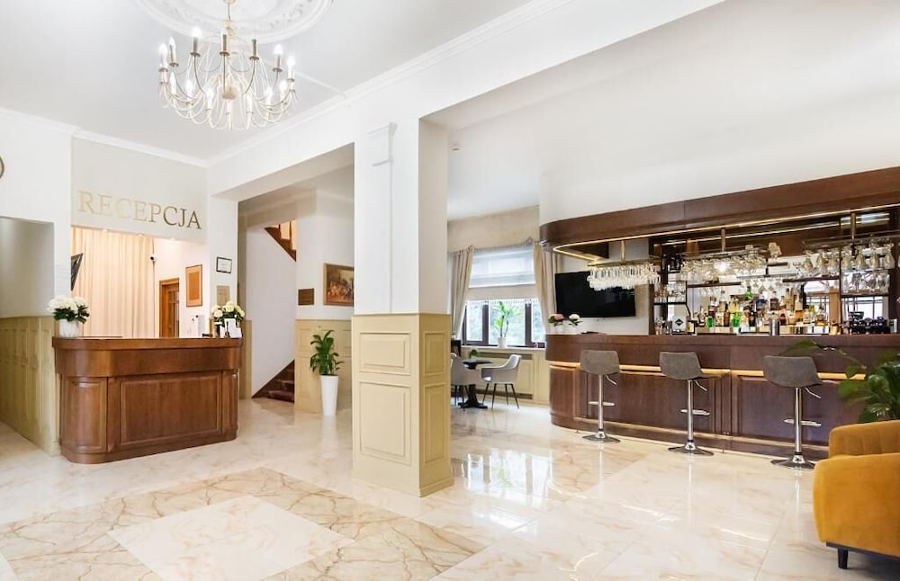 Hotel Arkadia - last minute hotel in Warsaw