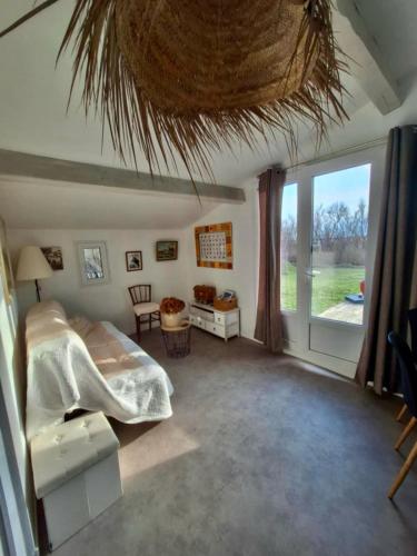 De l’eau et des oiseaux in Saintes-Maries-De-La-Mer, France