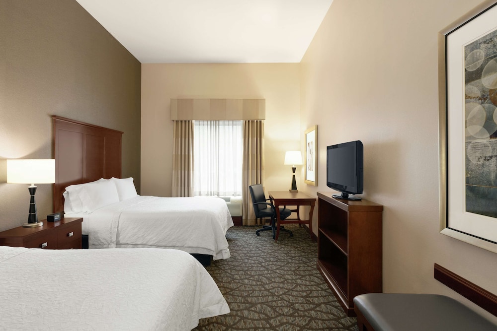 Hampton Inn & Suites Houston Pasadena - photo 17