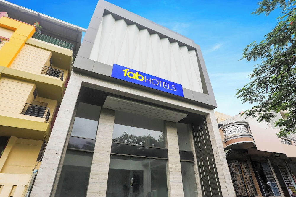 Fabhotel Empire - carbon neutral hotel in Indore