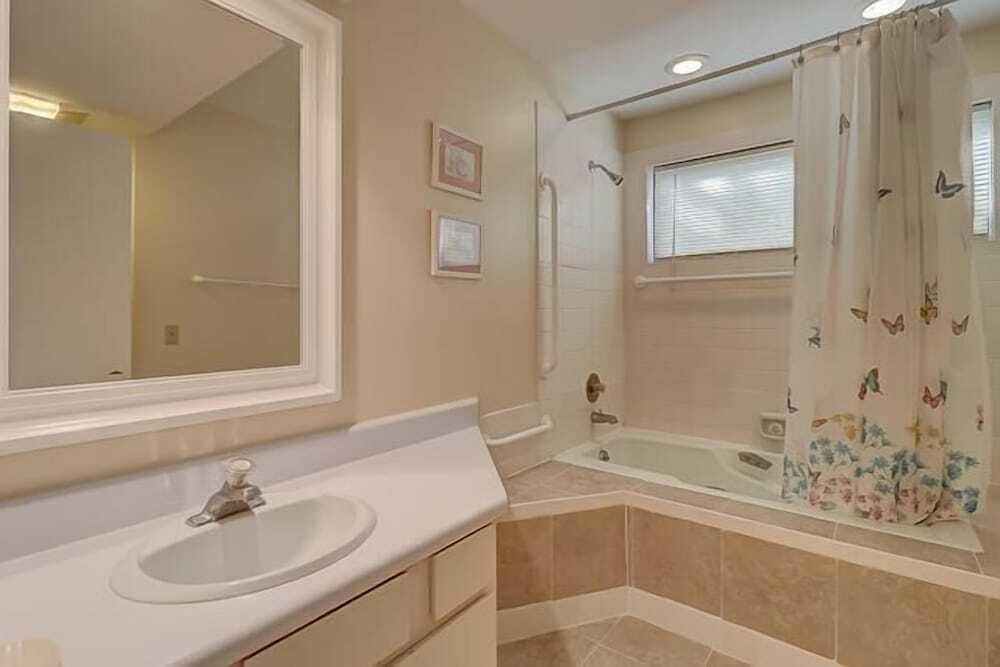 2392 Lighthouse Tennis at the Sea Pines Resort - photo 6