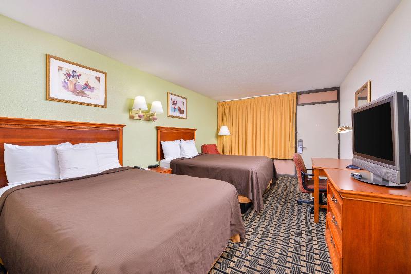 Americas Best Value Inn Airport South - photo 40