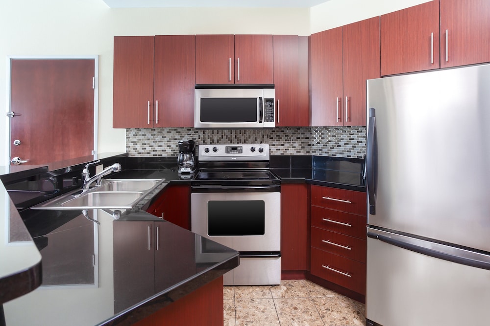 Staybridge Suites: Las Vegas Stadium District by IHG - photo 33
