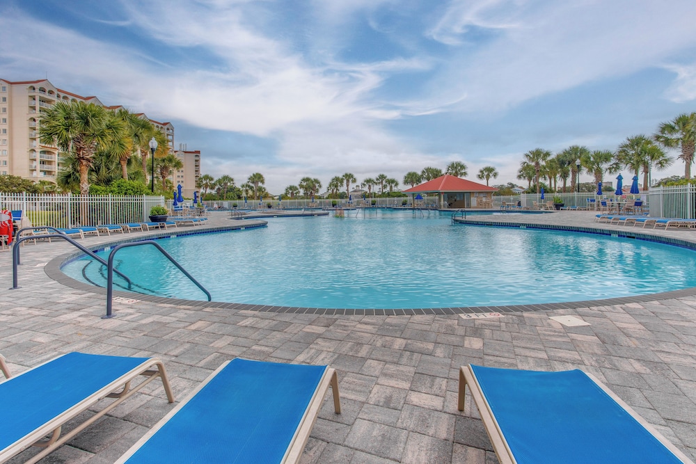 Barefoot Resort Golf Getaway: Pool Beach Shuttle in North Myrtle Beach, United States