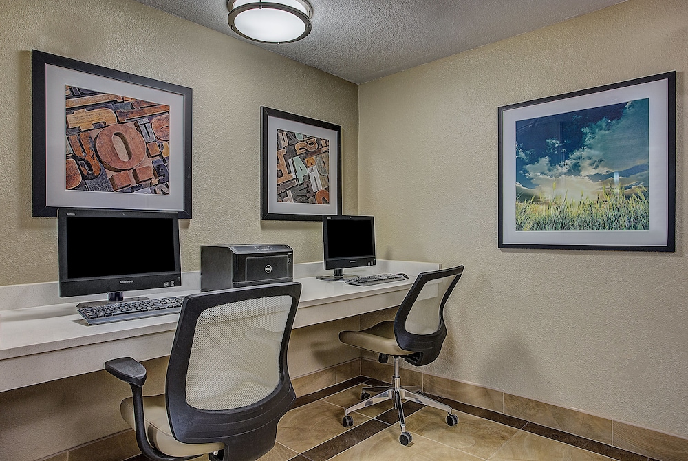 Candlewood Suites Louisville Airport by IHG - photo 26