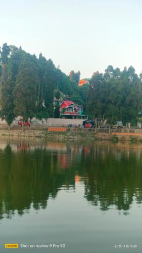 Holidays homestay — 4-Star Luxury Hotel in Mirik, India