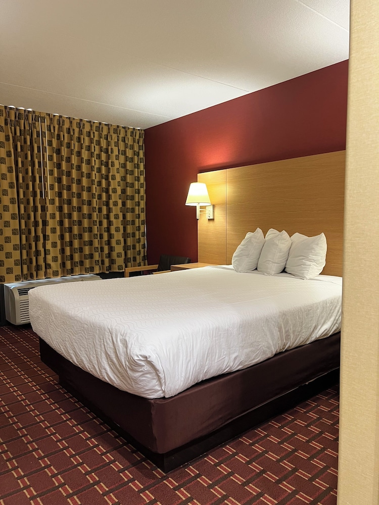 Serenity Inn Hotel Sweetwater - photo 7