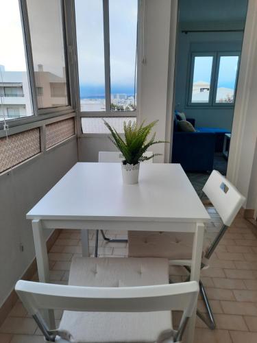 Cool living Quarteira 2 bedroom with ocean view — 4-Star Luxury Hotel in Quarteira, Portugal