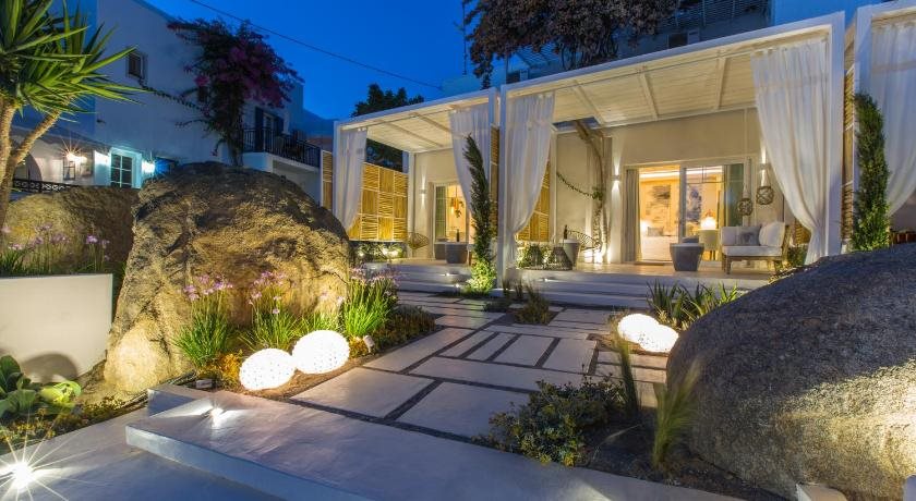 Sea Nymphs Suites in Naxos, Greece