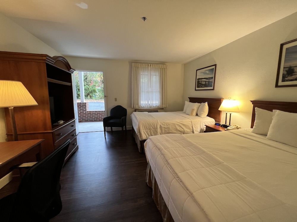 Inn at Cemetery Hill - photo 21