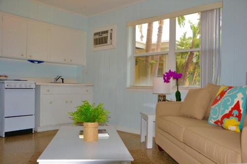 Sea Turtle Inn - photo 30