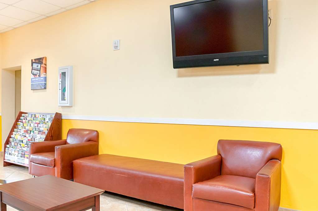 Motel6 New Orleans LA Near Downtown - photo 27