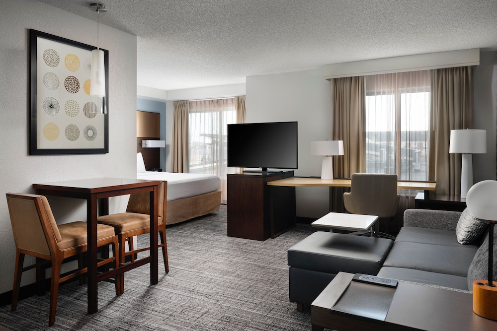 Residence Inn by Marriott Grand Rapids Airport - photo 6
