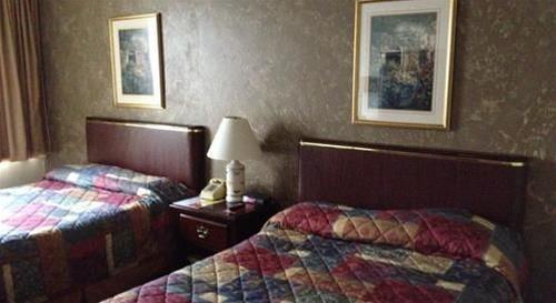 Red Carpet Inn & Suites Albany - photo 16
