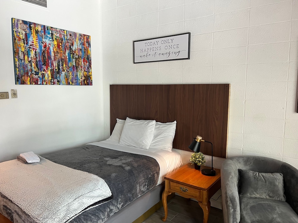 Sussex Motel - photo 12
