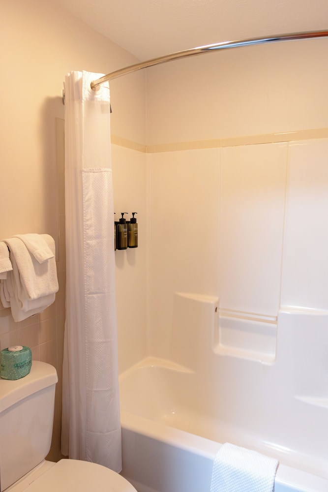 Townsend River Breeze Inn - photo 26