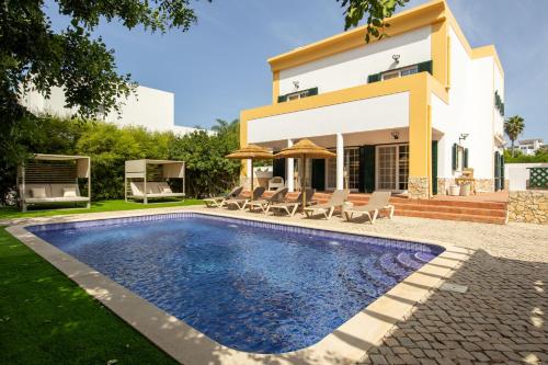 Villa Perogil Charming Oasis in Tavira — 4-Star Luxury Hotel in Tavira, Portugal