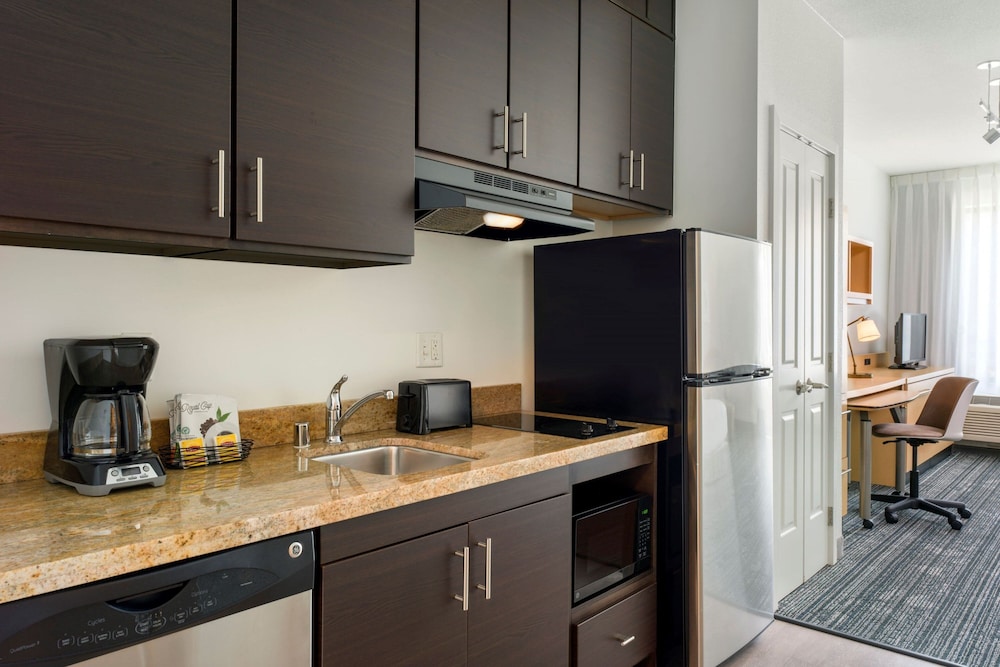 TownePlace Suites San Jose Santa Clara - photo 18