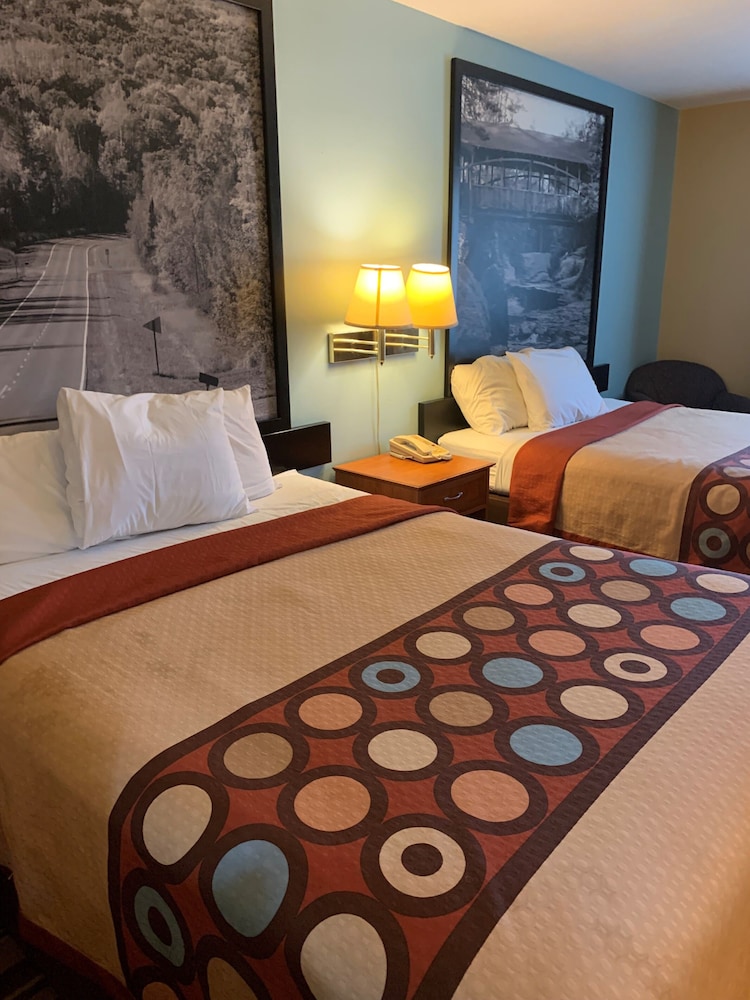 Super 8 by Wyndham Sparta - photo 19