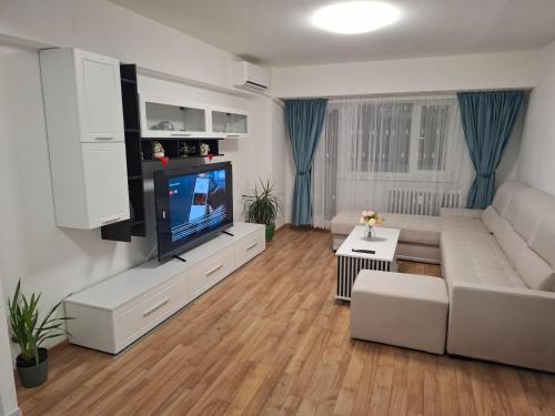 Apartament Piata Victoriei 3 camere — 4-Star Luxury Hotel in Bucharest, Romania