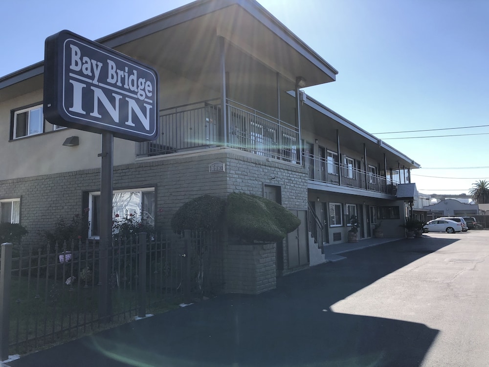 Bay Bridge Inn - photo 26