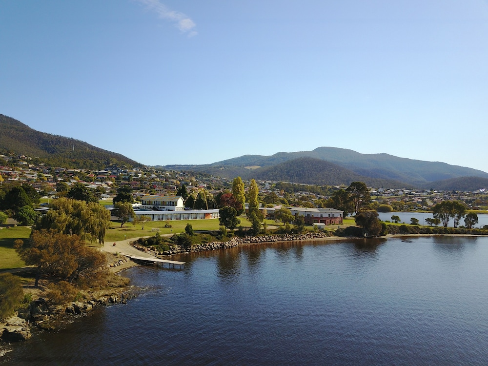 Riverfront Motel & Restaurant - carbon neutral hotel in Rosetta