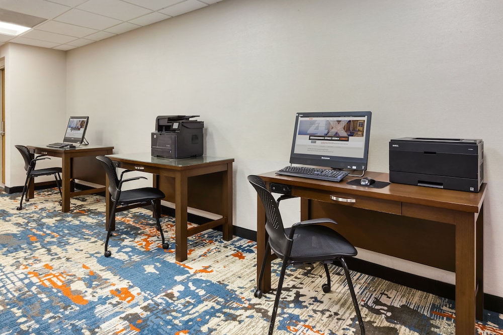 Crowne Plaza Columbus North Worthington by IHG - photo 27