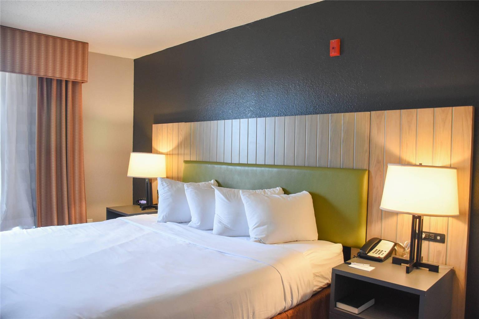 Country Inn & Suites by Radisson Bloomington Normal West IL - photo 10