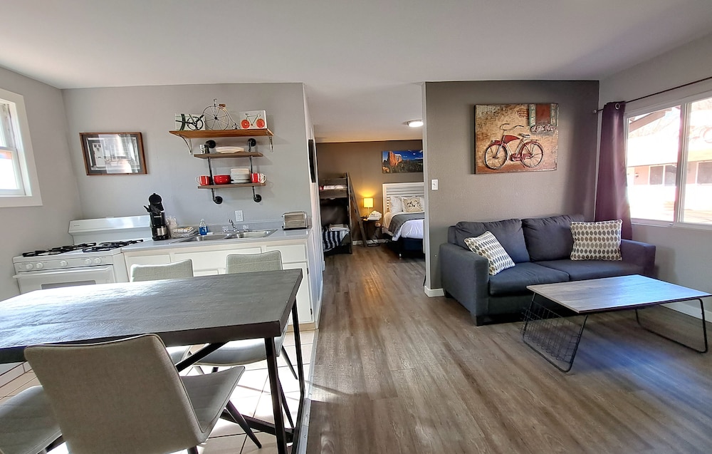 Buffalo Lodge Bicycle Resort - photo 90