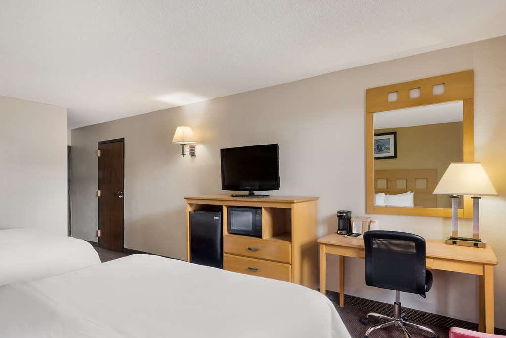Quality Inn Alice - photo 11