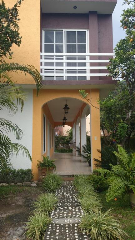 Los Robles - carbon neutral hotel in Tepoztlan