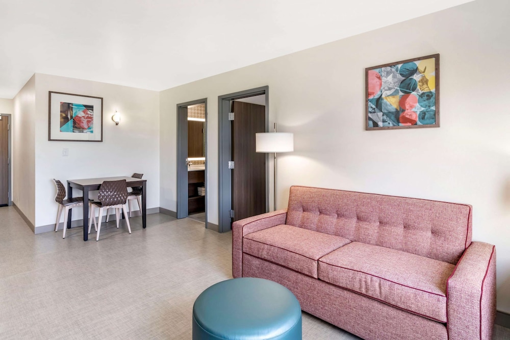 Home2 Suites by Hilton Lexington Keeneland Airport - photo 11