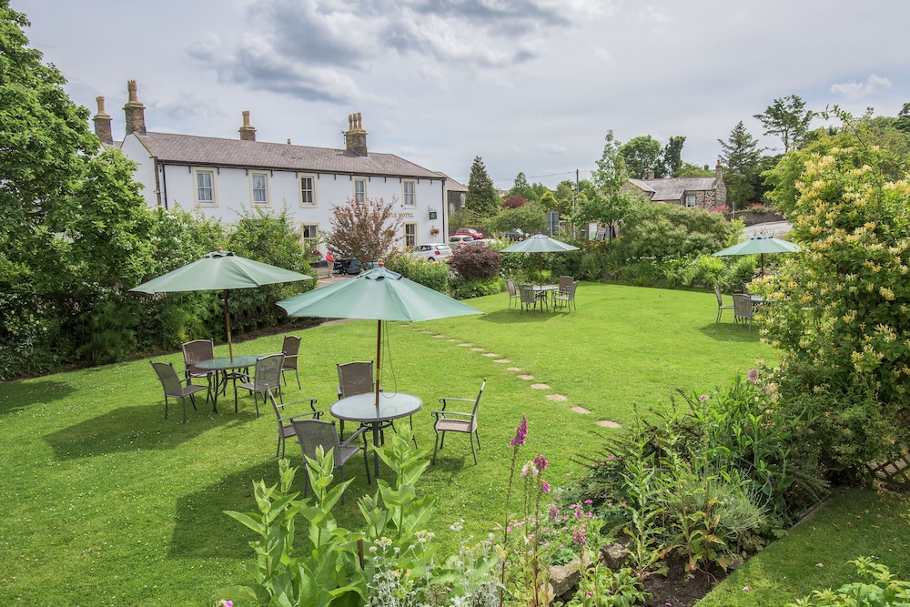 Dunstanburgh Castle Hotel in Alnwick, United Kingdom