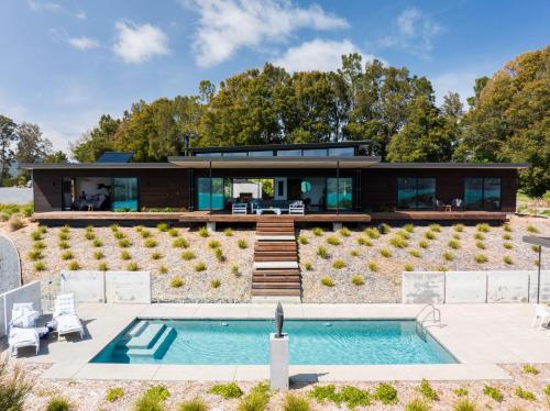 Nook Bay House — 4-Star Luxury Hotel in Whangarei, New Zealand