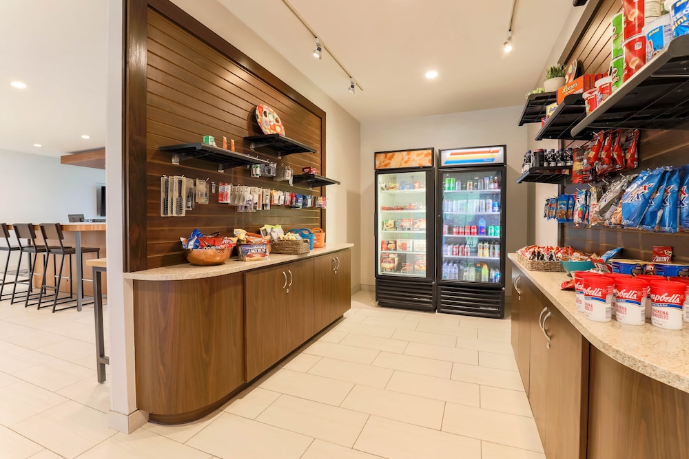 Holiday Inn Express & Suites Fort Worth Downtown by IHG - photo 27