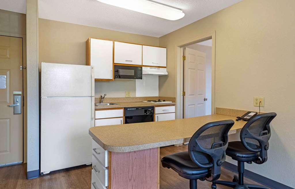 Extended Stay America Suites Boston Peabody - photo 30