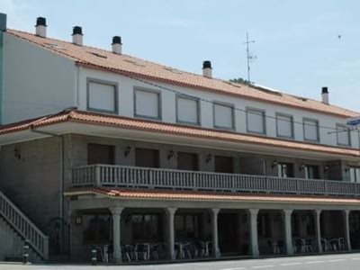 Hotel Brisamar — hotel in A Guarda