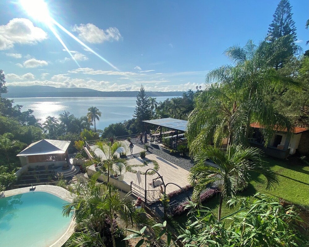 Airam Holistic Boutique Hotel — Tequesquitengo