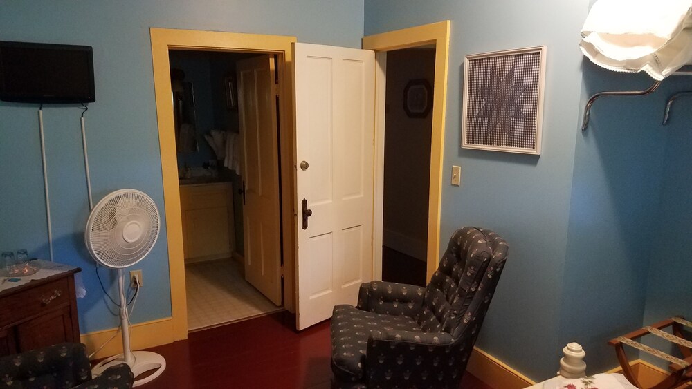 Ozark Country Inn - photo 29